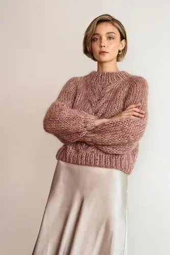 Plexida Chunky Braid Sweater In Rose Mix